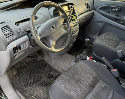 Тойота Превиа, объемом двигателя 2 л и пробегом 400 тыс. км за 4500 $, фото 8 на Automoto.ua