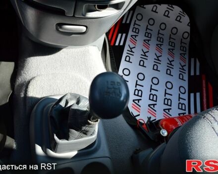 Тойота Превиа, объемом двигателя 2 л и пробегом 318 тыс. км за 6900 $, фото 8 на Automoto.ua