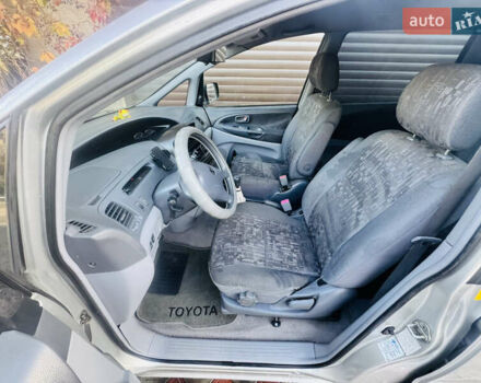 Тойота Превиа, объемом двигателя 2 л и пробегом 250 тыс. км за 5000 $, фото 2 на Automoto.ua