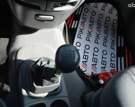 Тойота Превиа, объемом двигателя 0 л и пробегом 318 тыс. км за 6900 $, фото 8 на Automoto.ua