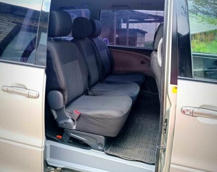 Серый Тойота Превиа, объемом двигателя 2.4 л и пробегом 240 тыс. км за 5900 $, фото 10 на Automoto.ua