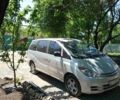 Сірий Тойота Превіа, об'ємом двигуна 2.4 л та пробігом 250 тис. км за 4000 $, фото 2 на Automoto.ua
