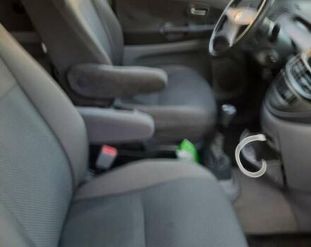 Серый Тойота Превиа, объемом двигателя 2 л и пробегом 391 тыс. км за 5200 $, фото 7 на Automoto.ua