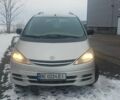 Сірий Тойота Превіа, об'ємом двигуна 2 л та пробігом 360 тис. км за 7500 $, фото 1 на Automoto.ua