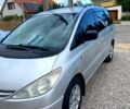 Серый Тойота Превиа, объемом двигателя 2 л и пробегом 230 тыс. км за 6000 $, фото 1 на Automoto.ua