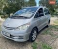 Сірий Тойота Превіа, об'ємом двигуна 2 л та пробігом 340 тис. км за 3700 $, фото 1 на Automoto.ua