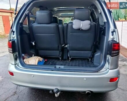 Серый Тойота Превиа, объемом двигателя 2.36 л и пробегом 310 тыс. км за 4900 $, фото 7 на Automoto.ua