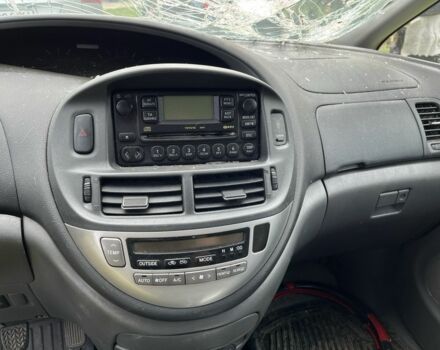 Серый Тойота Превиа, объемом двигателя 2 л и пробегом 300 тыс. км за 2722 $, фото 6 на Automoto.ua