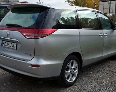 Серый Тойота Превиа, объемом двигателя 2.4 л и пробегом 700 тыс. км за 8800 $, фото 4 на Automoto.ua