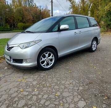 Серый Тойота Превиа, объемом двигателя 2.4 л и пробегом 700 тыс. км за 8800 $, фото 8 на Automoto.ua