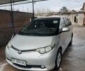 Серый Тойота Превиа, объемом двигателя 2.4 л и пробегом 350 тыс. км за 9200 $, фото 1 на Automoto.ua