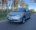 Серый Тойота Превиа, объемом двигателя 2.36 л и пробегом 235 тыс. км за 8200 $, фото 1 на Automoto.ua