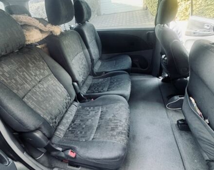 Серый Тойота Превиа, объемом двигателя 2 л и пробегом 250 тыс. км за 5000 $, фото 4 на Automoto.ua