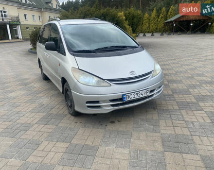 Серый Тойота Превиа, объемом двигателя 2 л и пробегом 419 тыс. км за 4900 $, фото 1 на Automoto.ua