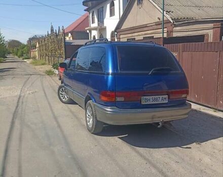 Синій Тойота Превіа, об'ємом двигуна 2.44 л та пробігом 350 тис. км за 3200 $, фото 3 на Automoto.ua