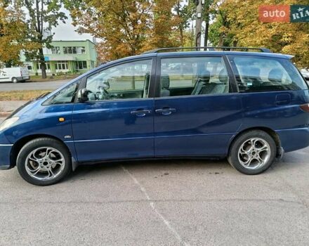 Синій Тойота Превіа, об'ємом двигуна 2 л та пробігом 197 тис. км за 6500 $, фото 1 на Automoto.ua