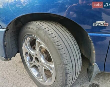 Синій Тойота Превіа, об'ємом двигуна 2 л та пробігом 197 тис. км за 6500 $, фото 15 на Automoto.ua