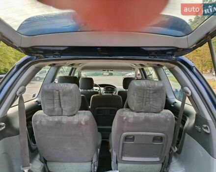 Синій Тойота Превіа, об'ємом двигуна 2 л та пробігом 197 тис. км за 6500 $, фото 9 на Automoto.ua
