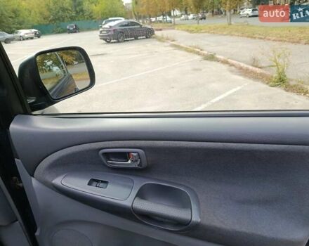 Синій Тойота Превіа, об'ємом двигуна 2 л та пробігом 197 тис. км за 6500 $, фото 2 на Automoto.ua