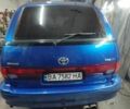 Синій Тойота Превіа, об'ємом двигуна 2.4 л та пробігом 390 тис. км за 3600 $, фото 3 на Automoto.ua
