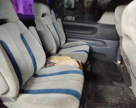Синій Тойота Превіа, об'ємом двигуна 2.4 л та пробігом 390 тис. км за 3600 $, фото 6 на Automoto.ua