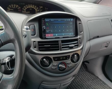 Зеленый Тойота Превиа, объемом двигателя 2.4 л и пробегом 340 тыс. км за 6000 $, фото 11 на Automoto.ua