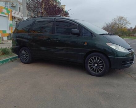 Зеленый Тойота Превиа, объемом двигателя 2.4 л и пробегом 340 тыс. км за 6000 $, фото 2 на Automoto.ua