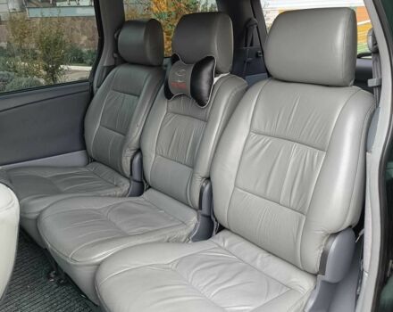 Зеленый Тойота Превиа, объемом двигателя 2.4 л и пробегом 340 тыс. км за 6000 $, фото 5 на Automoto.ua