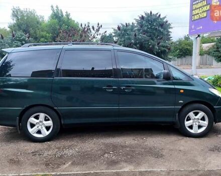 Зеленый Тойота Превиа, объемом двигателя 2 л и пробегом 475 тыс. км за 6000 $, фото 1 на Automoto.ua