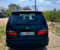 Зеленый Тойота Превиа, объемом двигателя 2 л и пробегом 350 тыс. км за 6000 $, фото 3 на Automoto.ua