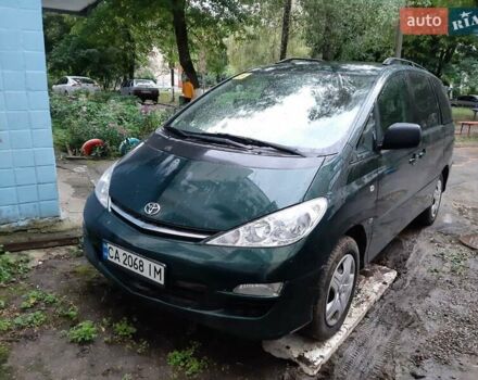 Зеленый Тойота Превиа, объемом двигателя 2 л и пробегом 350 тыс. км за 6200 $, фото 4 на Automoto.ua