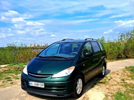 Тойота Превіа 2002 у Києві на Automoto.ua Зелений Тойота Превіа, об'ємом двигуна 2 л та пробігом 350 тис. км за 6000 $, фото 1 на Automoto.ua