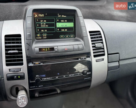 Белый Тойота Приус, объемом двигателя 1.5 л и пробегом 270 тыс. км за 5750 $, фото 29 на Automoto.ua