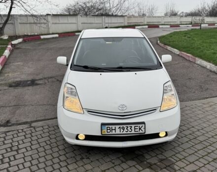 Белый Тойота Приус, объемом двигателя 1.5 л и пробегом 270 тыс. км за 5750 $, фото 8 на Automoto.ua