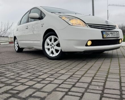 Белый Тойота Приус, объемом двигателя 1.5 л и пробегом 270 тыс. км за 5750 $, фото 7 на Automoto.ua