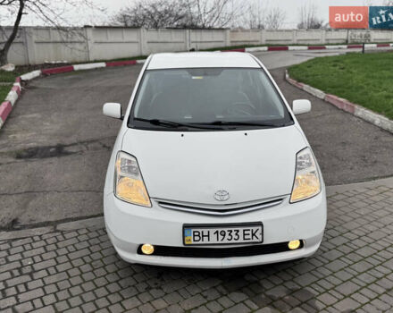 Белый Тойота Приус, объемом двигателя 1.5 л и пробегом 270 тыс. км за 5750 $, фото 12 на Automoto.ua