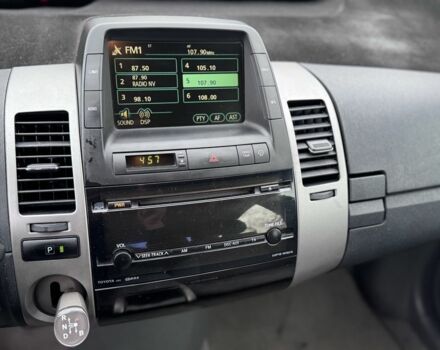 Белый Тойота Приус, объемом двигателя 1.5 л и пробегом 270 тыс. км за 5750 $, фото 21 на Automoto.ua