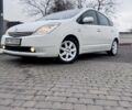 Белый Тойота Приус, объемом двигателя 1.5 л и пробегом 270 тыс. км за 5750 $, фото 1 на Automoto.ua