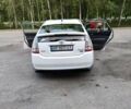 Белый Тойота Приус, объемом двигателя 1.5 л и пробегом 331 тыс. км за 6900 $, фото 2 на Automoto.ua