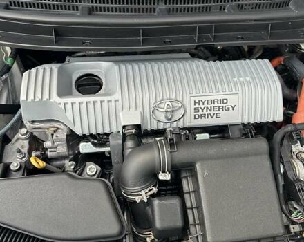 Белый Тойота Приус, объемом двигателя 1.8 л и пробегом 293 тыс. км за 10950 $, фото 14 на Automoto.ua