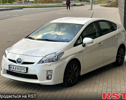 Білий Тойота Пріус, об'ємом двигуна 1.8 л та пробігом 293 тис. км за 10750 $, фото 1 на Automoto.ua