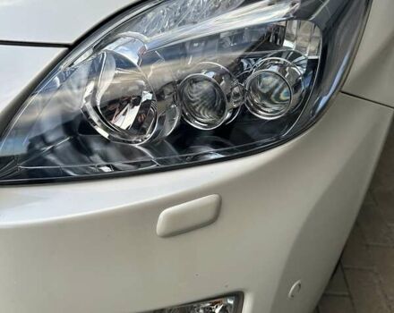 Белый Тойота Приус, объемом двигателя 1.8 л и пробегом 293 тыс. км за 10950 $, фото 11 на Automoto.ua