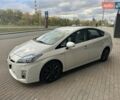 Белый Тойота Приус, объемом двигателя 1.8 л и пробегом 293 тыс. км за 10950 $, фото 5 на Automoto.ua