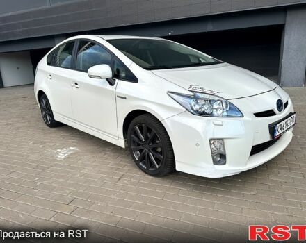 Білий Тойота Пріус, об'ємом двигуна 1.8 л та пробігом 293 тис. км за 10750 $, фото 7 на Automoto.ua