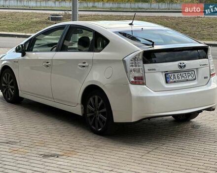 Белый Тойота Приус, объемом двигателя 1.8 л и пробегом 293 тыс. км за 10950 $, фото 32 на Automoto.ua