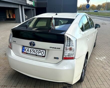 Білий Тойота Пріус, об'ємом двигуна 1.8 л та пробігом 293 тис. км за 10750 $, фото 5 на Automoto.ua