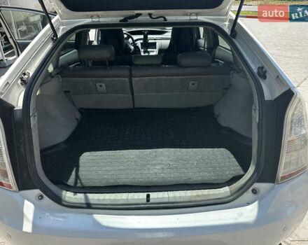 Белый Тойота Приус, объемом двигателя 1.8 л и пробегом 310 тыс. км за 8900 $, фото 9 на Automoto.ua