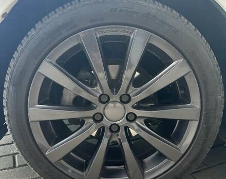 Белый Тойота Приус, объемом двигателя 1.8 л и пробегом 293 тыс. км за 10950 $, фото 29 на Automoto.ua