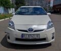 Белый Тойота Приус, объемом двигателя 1.8 л и пробегом 400 тыс. км за 8500 $, фото 1 на Automoto.ua