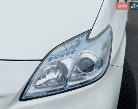 Білий Тойота Пріус, об'ємом двигуна 1.8 л та пробігом 221 тис. км за 8800 $, фото 23 на Automoto.ua